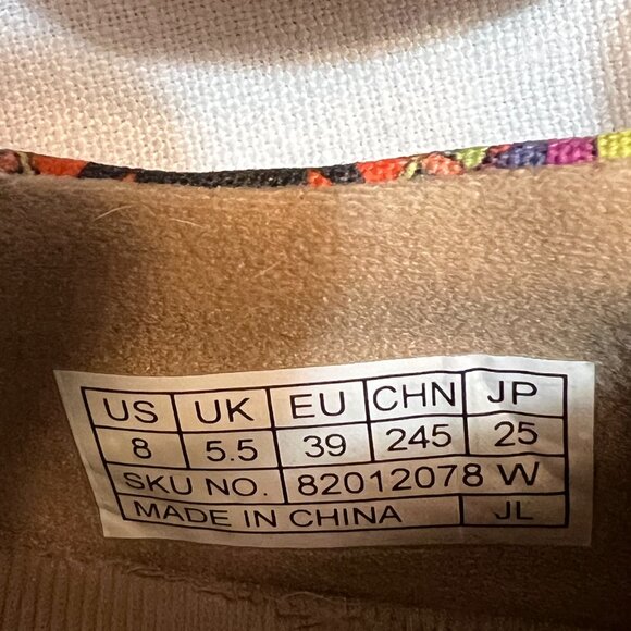 UIN Toledo Women’s Slip On Comfort Walking Shoes Size 8 US /39 EU Colorful Art - Picture 3 of 5